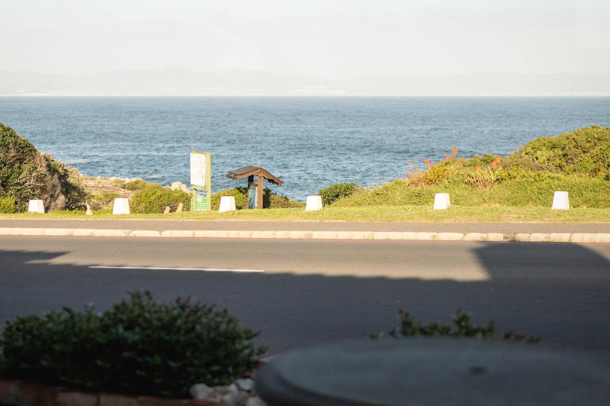 Villa Normandie On Sea à Hermanus Extérieur photo